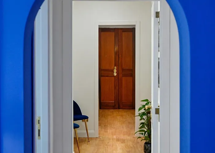 Royal Blue * Rom